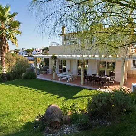 Audiencia 159 ヴィラ